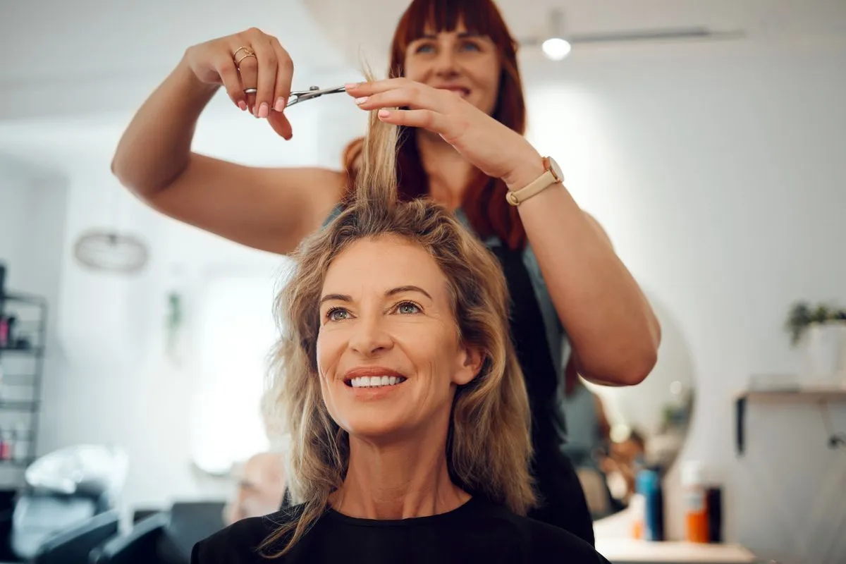 Cómo encontrar el peinado ideal para el pelo fino